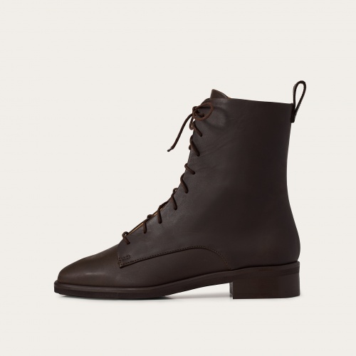 Tzava Boots, waxed bronze